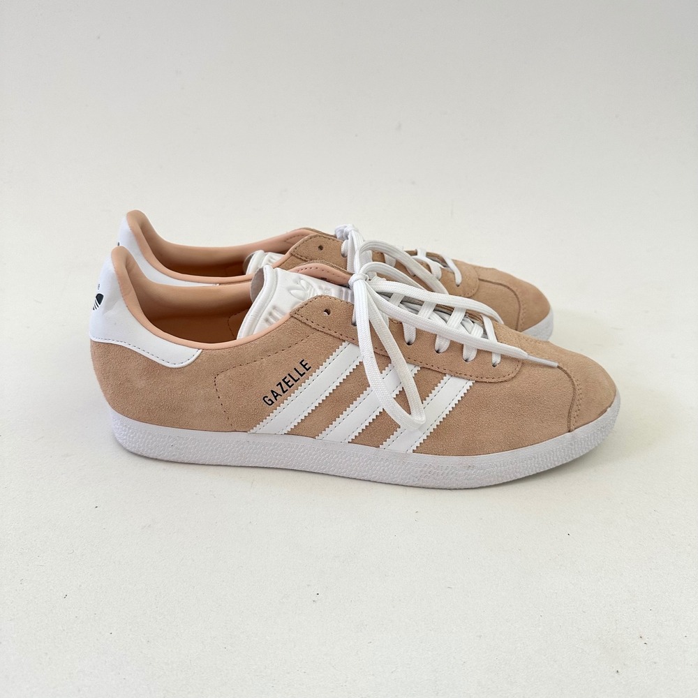 Adidas Gazelle Womens Sneakers Size 10 Suede Low Top Shoes Blush White Casual - Picture 2 of 11